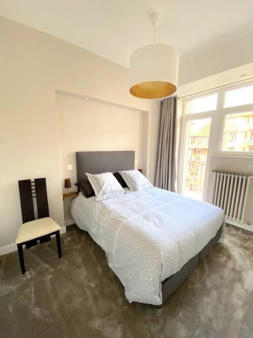 T3 De 73 M2 , Garage , Vue Montagnes Et Chateau Annecy Esterno foto