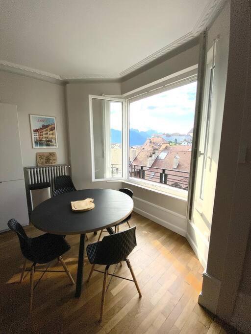 T3 De 73 M2 , Garage , Vue Montagnes Et Chateau Annecy Esterno foto